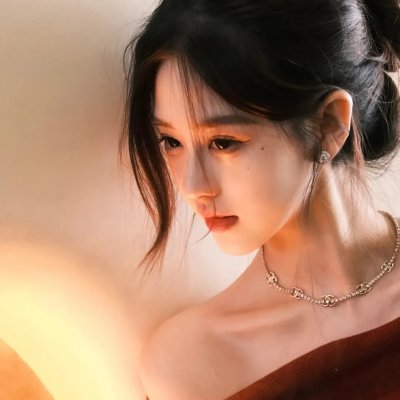 圆月弯刀