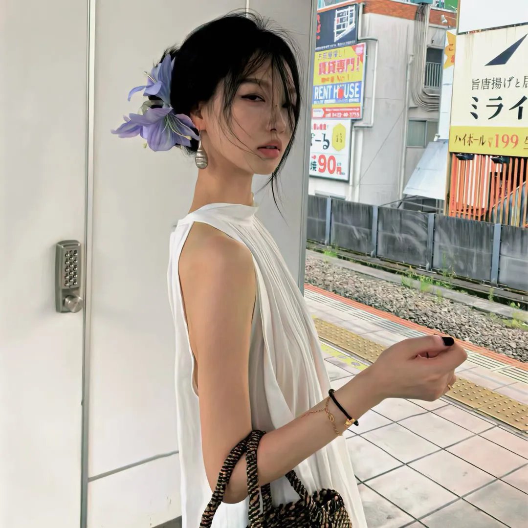 黑珍珠艾曼妞